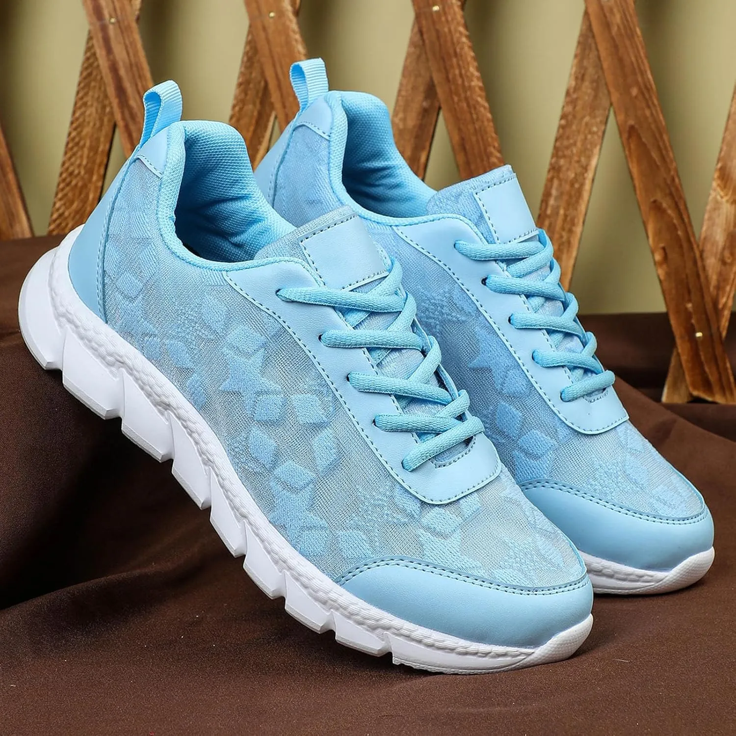 Flying Weaving Sneakers Women New Korean Fashion Round Head Lace Up Casual Shoes Thick Bottom Running Easy Works Shoes