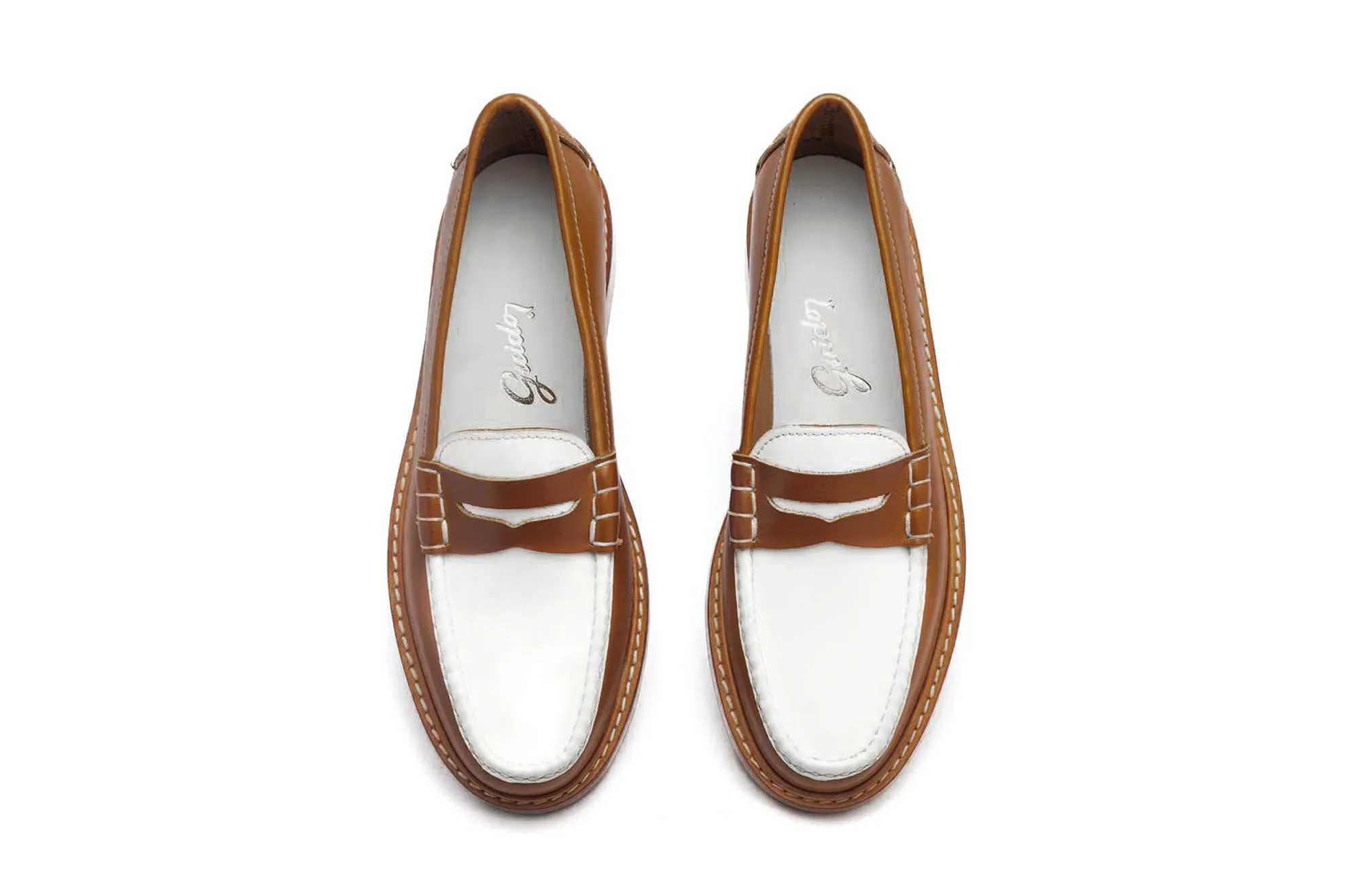 Moccasin 5379 Tan & White